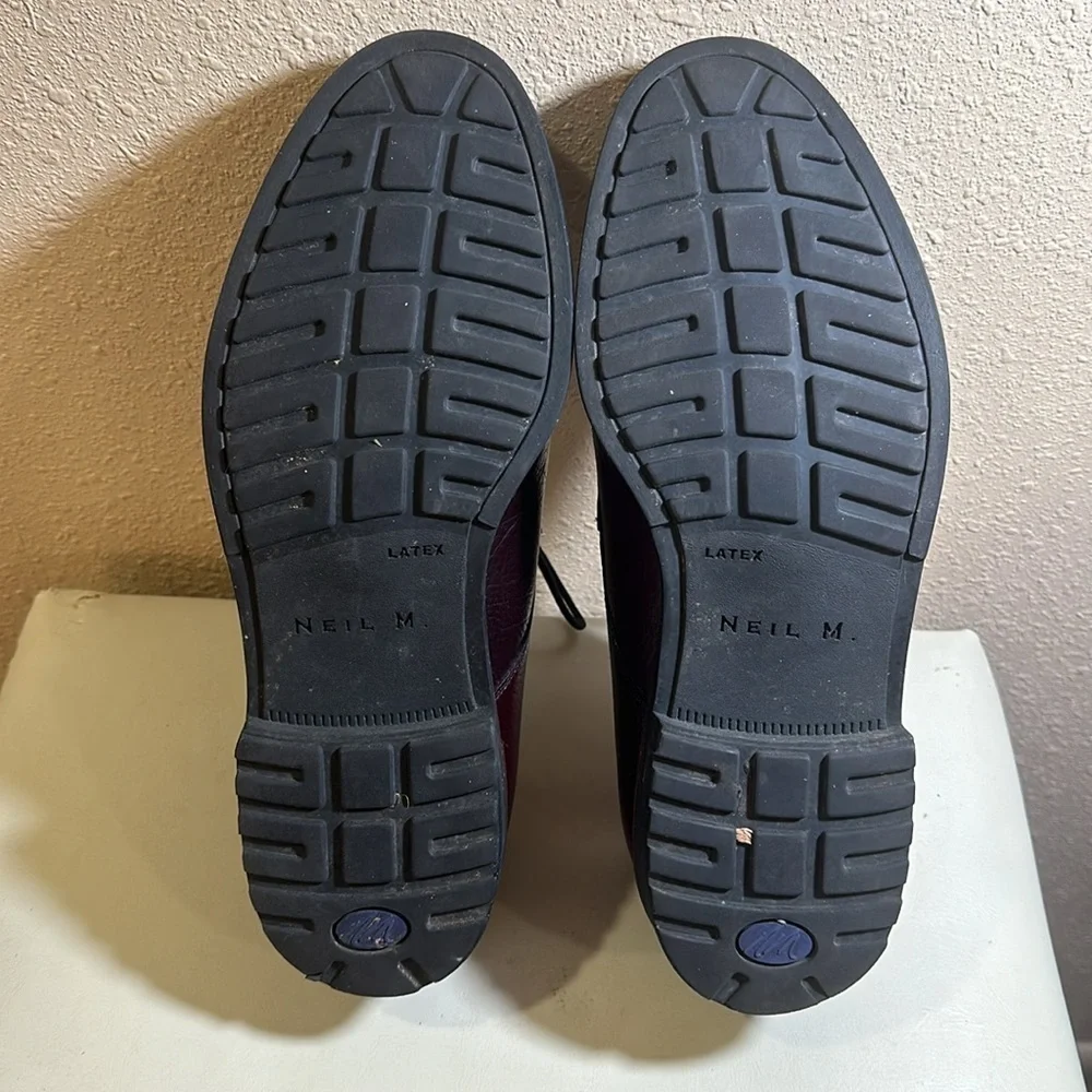 Neil M. Oxfords Size 10 1/2 EEE